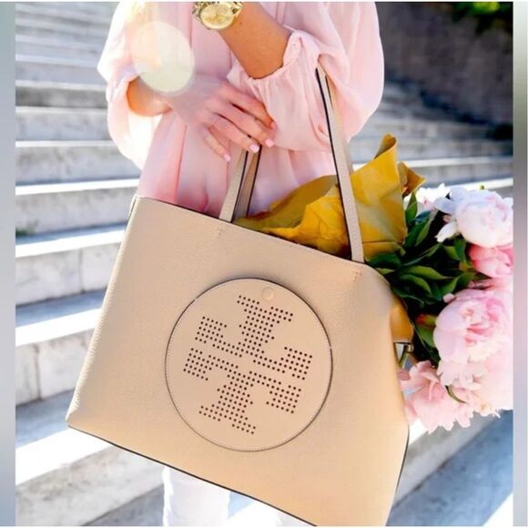 Tory Burch Perforated Tote in‎ Sand Dune Tan Large Oversized Designer - Picture 1 of 16